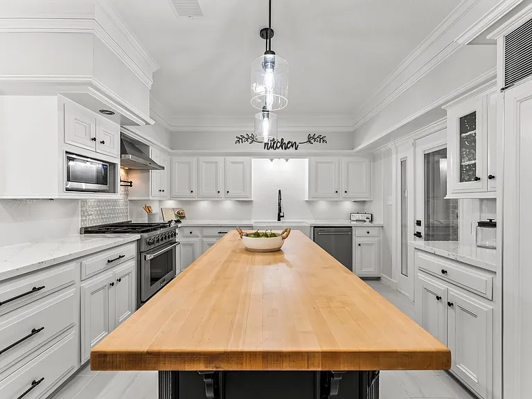 8911 Tranquil Park Dr — Photo 19