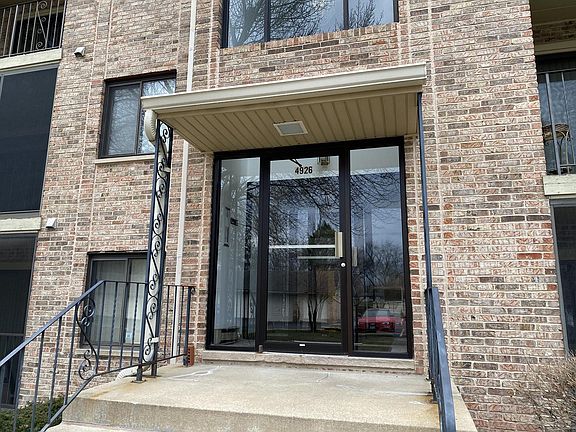 4th image of 4926 134th St APT 212