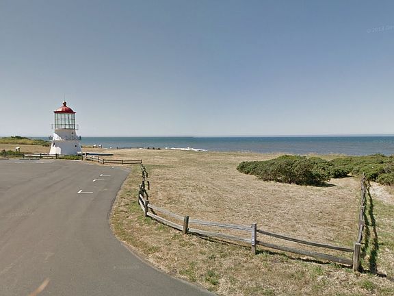 cape medocino lighthouse
