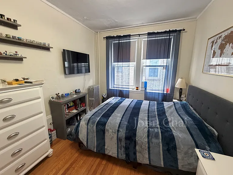127 Sutherland Rd #K — Photo 26