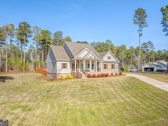 2nd image of 111 Bluewater Blvd