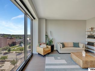 1125 Q St #803, Lincoln, NE 68508