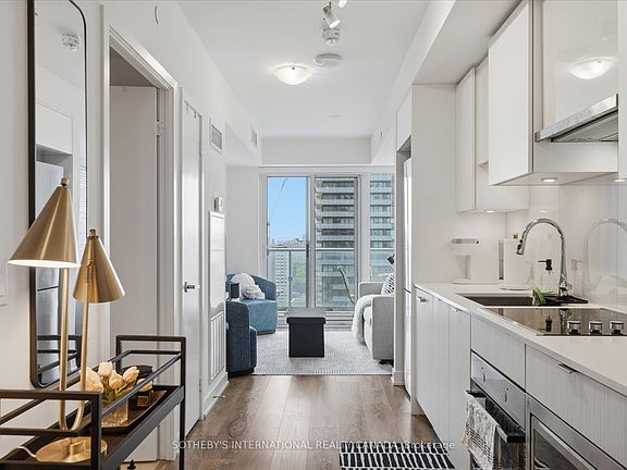 4th image of 195 Redpath Ave #2307