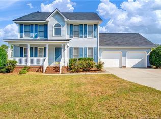 224 Silver Oaks Dr, Fayetteville, NC 28311