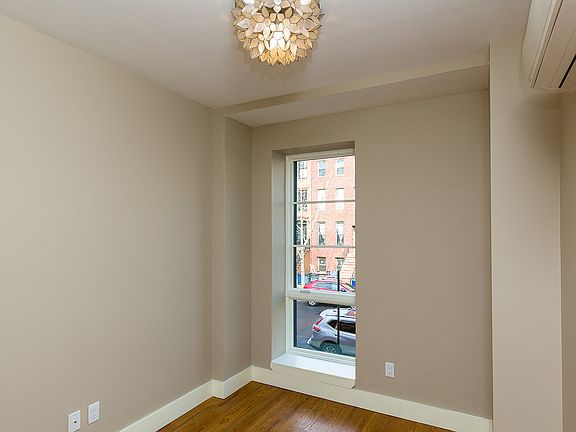 5th image of 868 Lafayette Ave APT 3B
