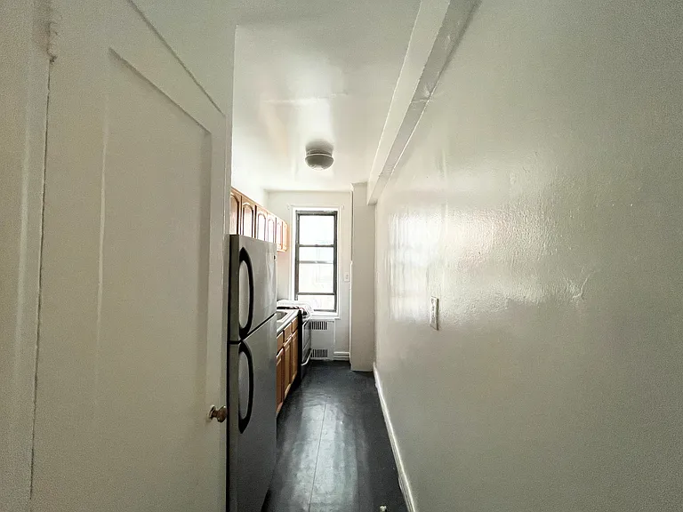 919 Park Pl #2K — Photo 11