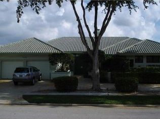 7172 Mandarin Dr, Boca Raton, FL 33433