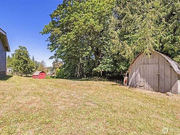 5th image of 1806 Monroe Road