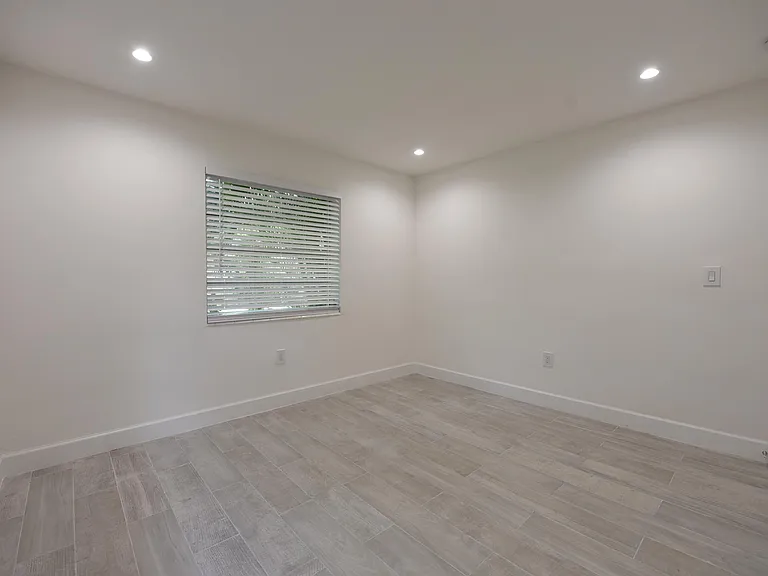 SWEET DREAMS | XIORA MODEL | 1 BEDROOM, 1 BATH