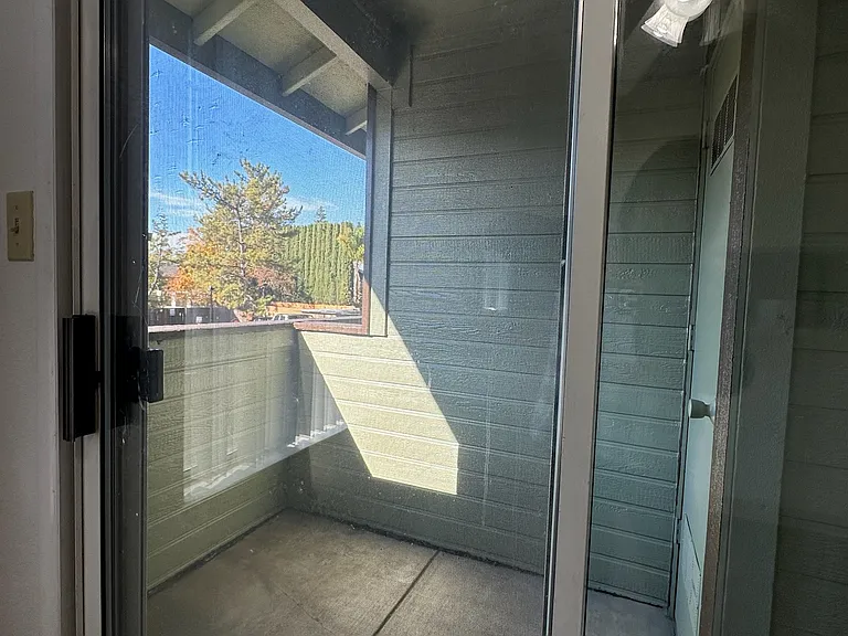 5421 El Camino Ave #22 — Photo 4