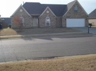 2723 Olivia Ln, Southaven, MS 38672