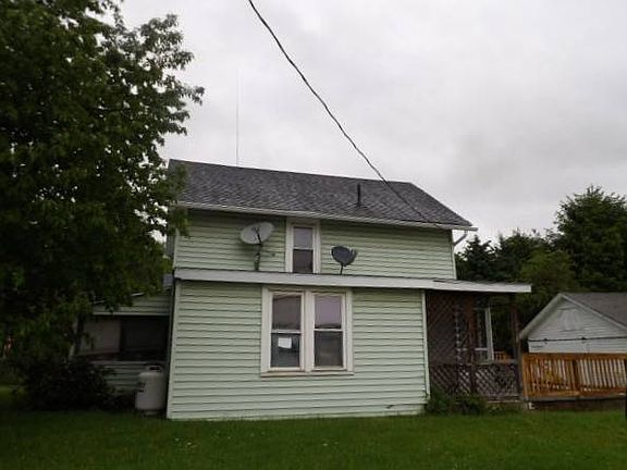 3rd image of 5 Stapleton Ave