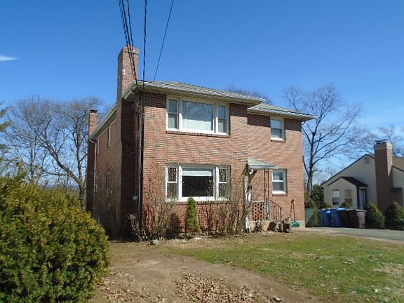 Exterior Features