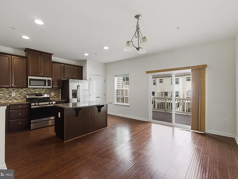 12191 Montreat Pl — Photo 9