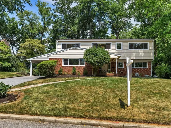 6205 Sareva Dr, Baltimore, MD 21209