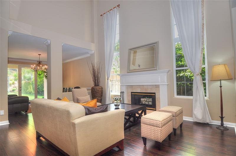 2nd image of 7358 Gabbiano Ln
