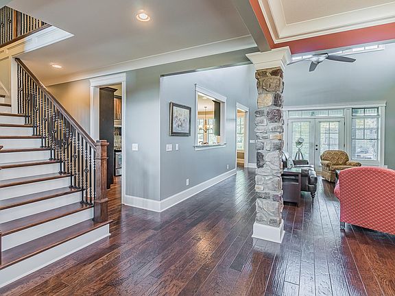 5th image of 2596 Stone Manor Way