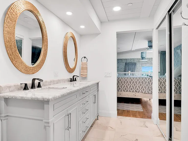 101 N Clematis St #513 — Photo 19