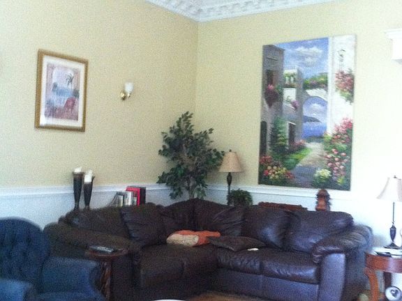 4th image of 2 Hillside Ave