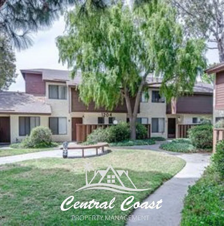 E Walnut Ave, Lompoc — Photo 1