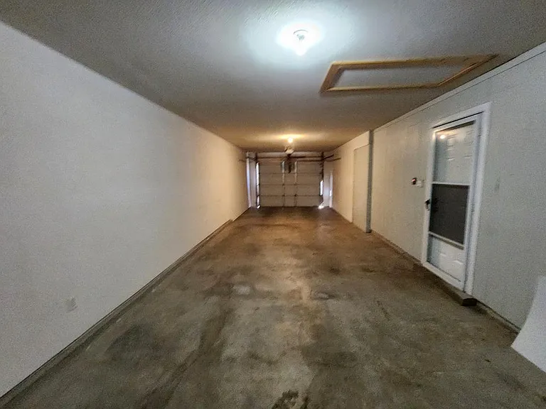 1805 Magnolia Ave — Photo 41