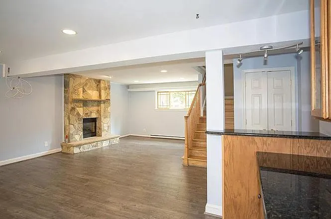 1025 Dead Run Dr — Photo 21