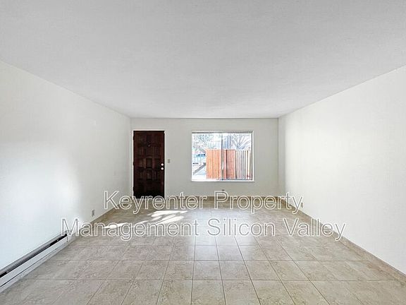 3rd image of 889 Canfield Ct #2