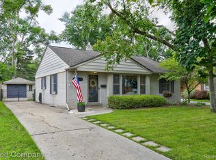 2417 Galpin Ave, Royal Oak, MI 48073
