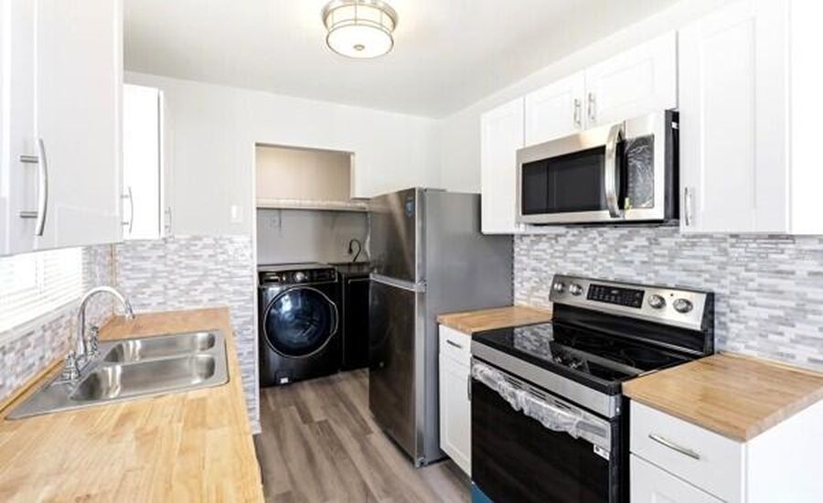 2302 Avenue M, Riviera Beach, FL - View 5