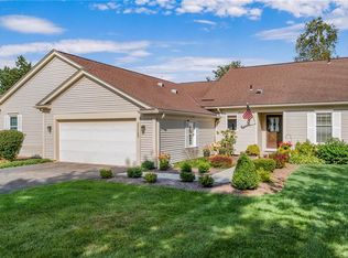 2112 Fairway Blvd, Hudson, OH 44236
