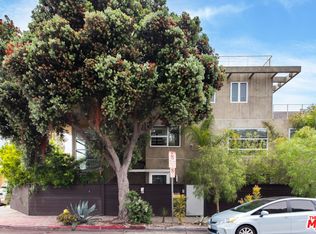 1917 Alberta Ave, Venice, CA 90291