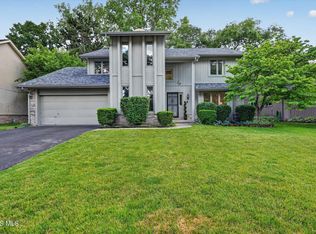 6815 Kristi Lynne Ln, Toledo, OH 43617