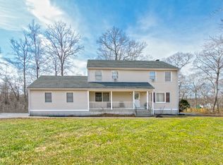 210 Gales Ferry Rd, Groton, CT 06340