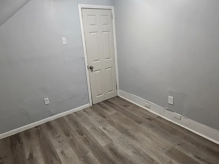 3143 W 44th St #2 — Photo 14
