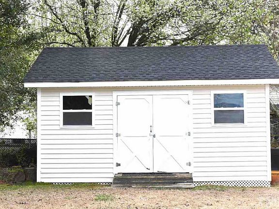 5th image of 46 Woodfield Ct