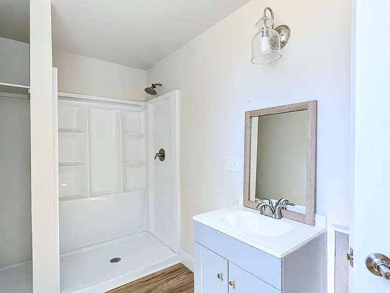 5375 Perry St — Photo 11