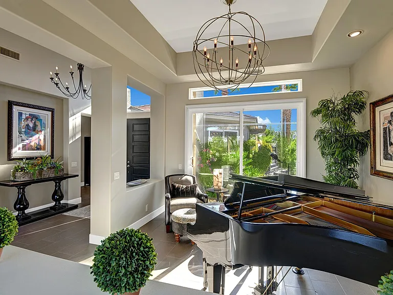 210 Gold Canyon Dr — Photo 25