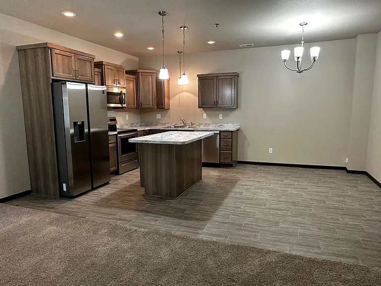 5628 Yukon Dr — Photo 3