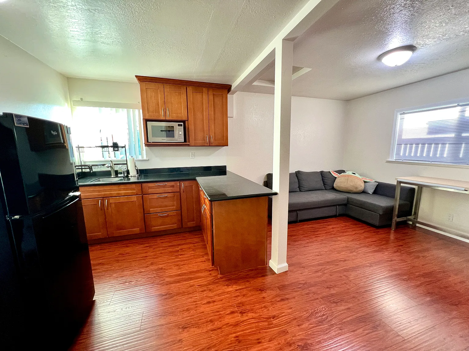 371 Fenley Ave — Photo 1