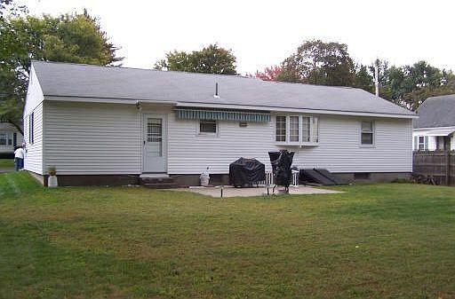 2nd image of 6 Cherry Ln