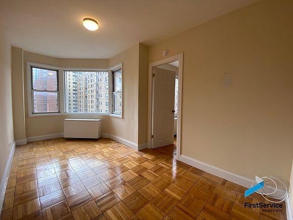 3rd image of 250 E 73rd St APT 12D