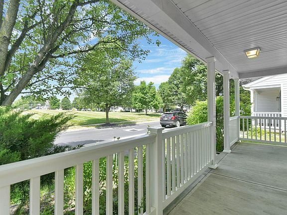 5th image of 1380 Chickweed St #247