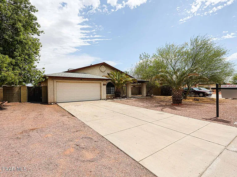 6320 W Paradise Ln — Photo 20