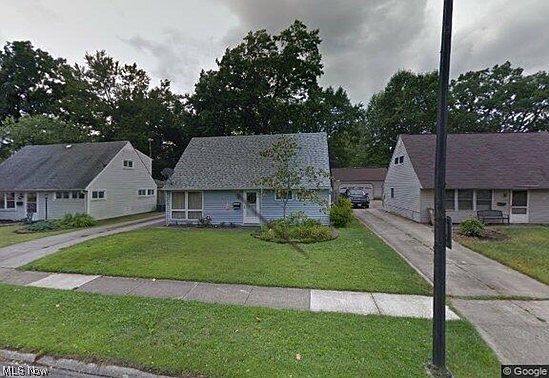 1st image of 1880 Hanover St