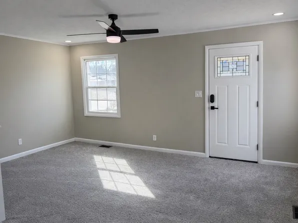 1220 Garden Dr, Bartlesville, OK 74003