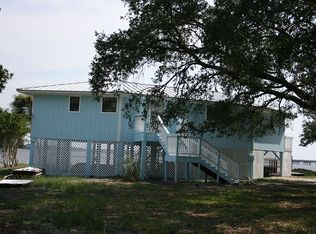 15 Tide Creek Dr, Panacea, FL 32346