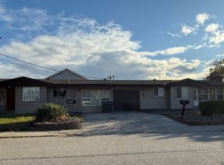 224 6th St NE, East Wenatchee, WA 98802