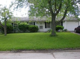 721-1 Fox Riv, Valparaiso, IN 46385