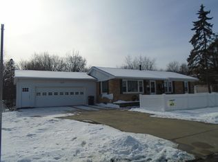 1001 4th St, Mendota, IL 61342