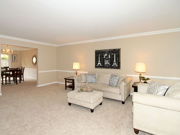 2nd image of 3028 Seven Oaks Pl